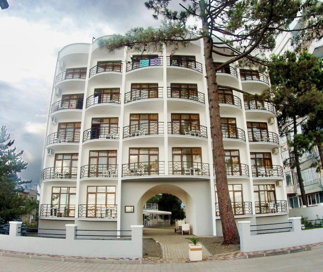Hotel Medusa Kobuleti Extérieur photo